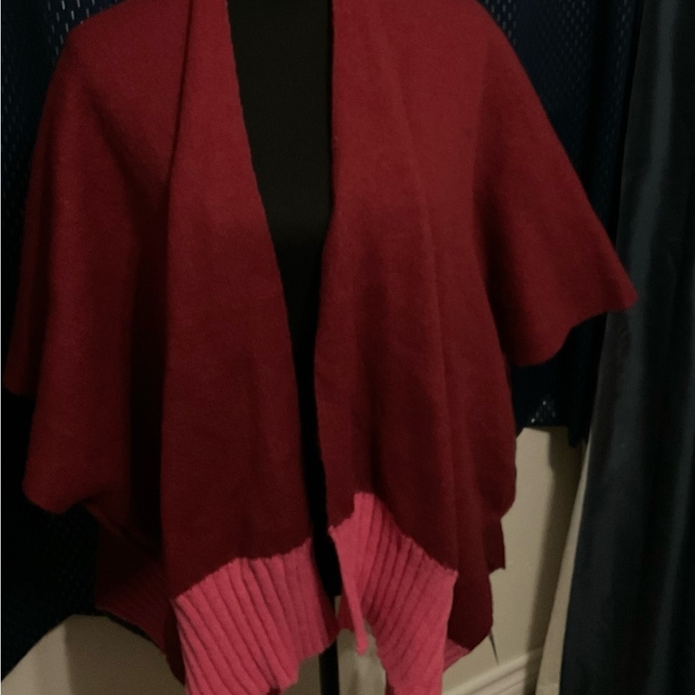 NWT On 34th Wine and Pink Reversible Sweater Shrug. Size OS